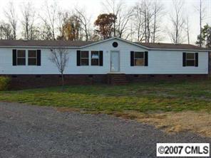 298 Flowering Tree Dr., Rockwell, NC 28138