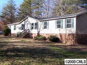 2746 Corral Ln., Lincolnton, NC 28092