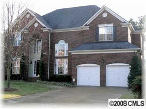 18801 Dembridge Dr., Davidson, NC 28036