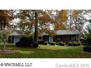 3 Oak Grove Rd, Arden, NC 28704