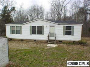 1975 Stanley Lucia Rd., Mount Holly, NC 28120