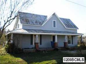 125 W Noel St., Denton, NC 27239