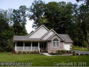 61 North Greenwood Forest Dr, Etowah, NC 28729