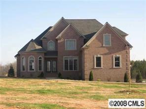 6290 Willow Farm Dr., Denver, NC 28037