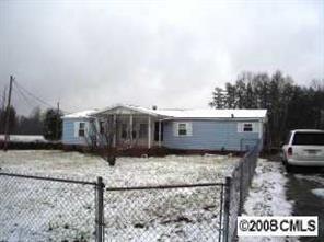 714 Lowland Dairy Rd., Mount Holly, NC 28120