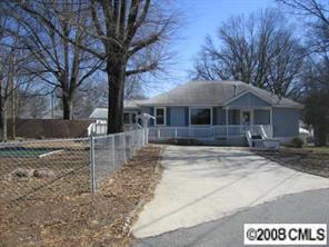 130 Dixon Cir., Gastonia, NC 28054