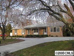 614 Magnolia St., Mooresville, NC 28115