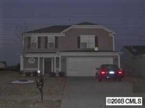 6650 Wicked Oak Ln., Charlotte, NC 28216