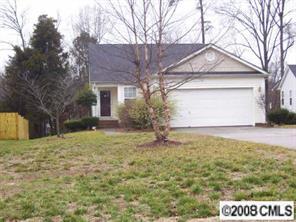 9327 Jasper Crest Ln., Charlotte, NC 28269