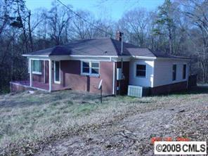 668 Riverside Dr., Lincolnton, NC 28092
