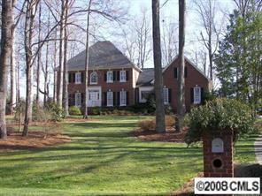 4217 Horseshoe Bend Dr., Matthews, NC 28104