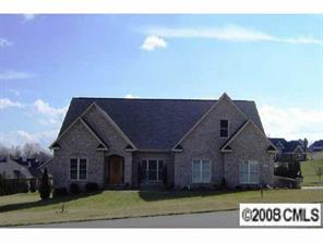 6109 Dwayne Starnes Rd., Hickory, NC 28602