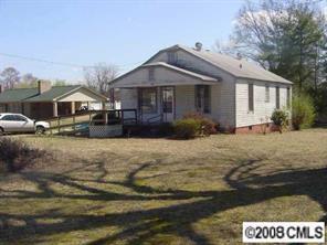 689 Wilshire Dr., Concord, NC 28027