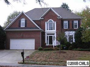 1305 Foxfield Dr., Waxhaw, NC 28173
