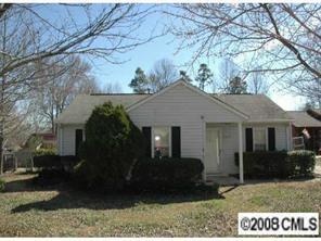 6310 Blue Jay Ln., Charlotte, NC 28227