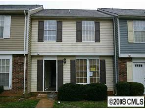 7632 Holly Grove Ct., Charlotte, NC 28227