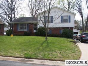 4407 Mapleleaf Ln., Charlotte, NC 28208