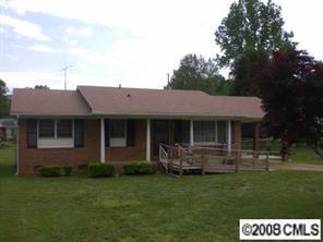 713 Brookwood Dr., Mooresville, NC 28115