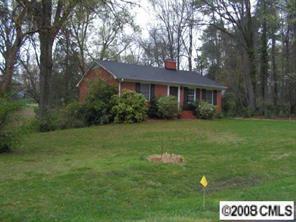 302 Pinecrest St., Davidson, NC 28036