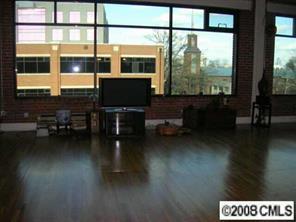 310 Arlington Ave. #402, Charlotte, NC 28203