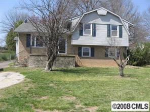 1832 Danbury St., Gastonia, NC 28052