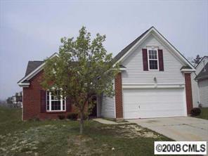 5835 Shining Oak Ln., Charlotte, NC 28269