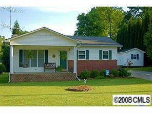 120 Nantz St., Mount Holly, NC 28120