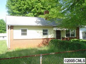 517 N Miller Ave., Statesville, NC 28677