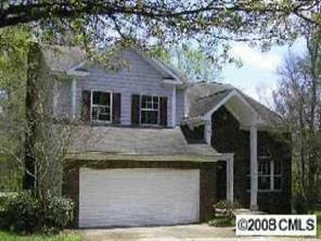 11219 Kempsford Dr., Charlotte, NC 28262