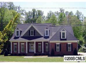 105 NW 21st Ave., Hickory, NC 28601