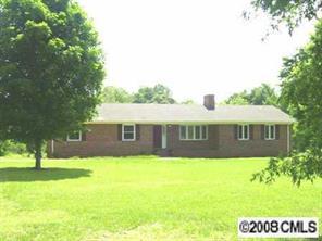 7533 Tuckaseegee Rd., Kannapolis, NC 28081