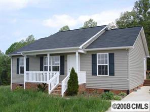 2784 River Village Ln., Lincolnton, NC 28092