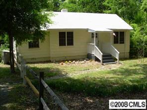 515 Greenwood Dr., Charlotte, NC 28217