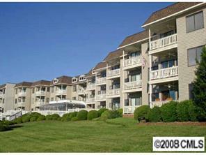 7831 Spinnaker Bay Dr. #211, Sherrills Ford, NC 28673