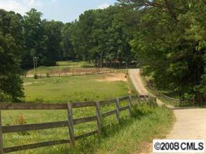 179 Tammy Dr., Mooresville, NC 28115