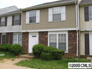 7634 Holly Grove Ct., Charlotte, NC 28227