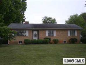 2040 Hollywood Dr., Salisbury, NC 28144