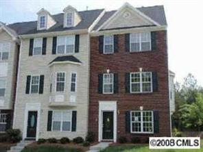 10082 Treeside Ln., Matthews, NC 28105