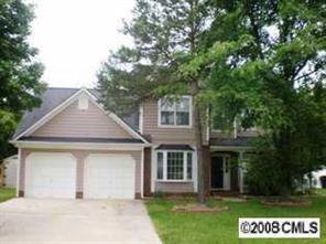 6009 Colchester Ln., Matthews, NC 28104