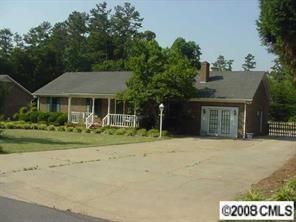 1100 James St., Charlotte, NC 28216