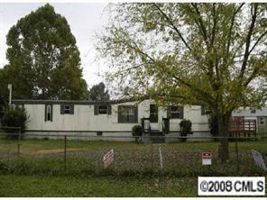 1713 Poplarcrest Ln., Charlotte, NC 28214