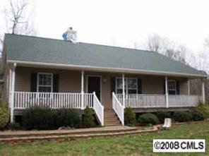 44098 Yadkin Brick Rd., New London, NC 28127