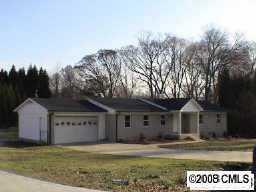 123 Plaza Dr., Harrisburg, NC 28075