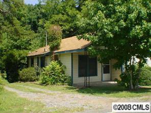 509 Myrtle School Rd., Gastonia, NC 28052