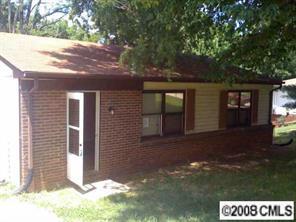 105 Brookwood Dr., Belmont, NC 28012