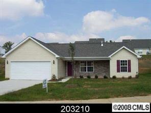 2622 Amber Crest Dr., Gastonia, NC 28052