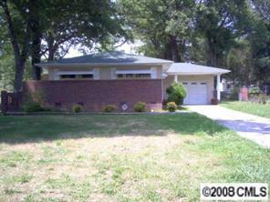 707 Timberlane Dr., Mount Holly, NC 28120