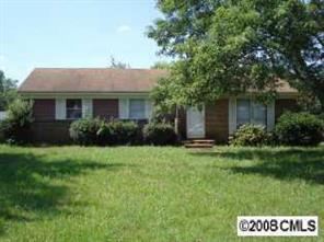 609 Sandyway Ln., Charlotte, NC 28273