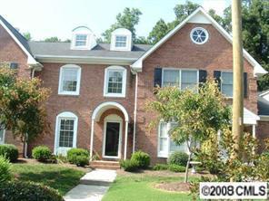 627 Hunter Oak Dr., Kannapolis, NC 28083