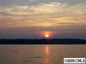 119 Pentland Ct., Mooresville, NC 28117